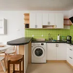 Metro Swietokrzyska Central Apartment